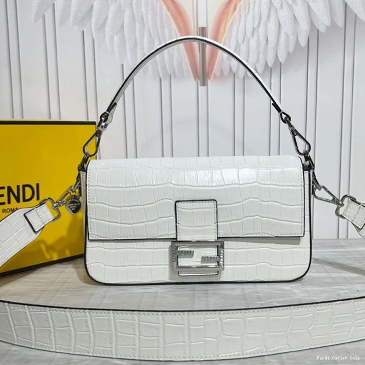 Affordable Bag White Medium In Tiffany Leather Fendi Baguette Crocodile 0820